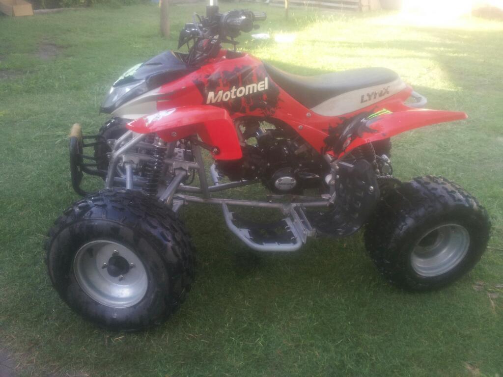 Vendo Cuatriciclo Motomel 110