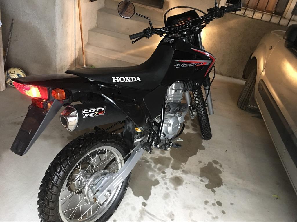 Vendo Honda Tornado 1900Km Igual a Ok