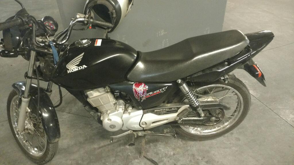 Vendo Honda Cg 150 Modelo 2014