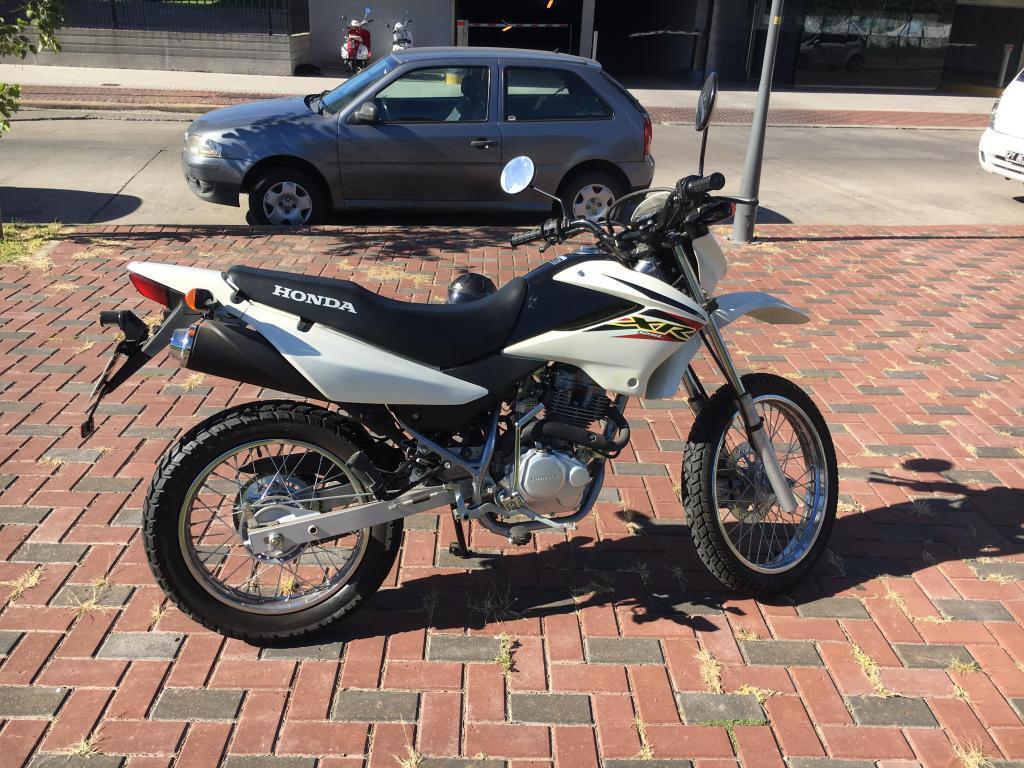 Moto Honda XR125. 100km reales! En