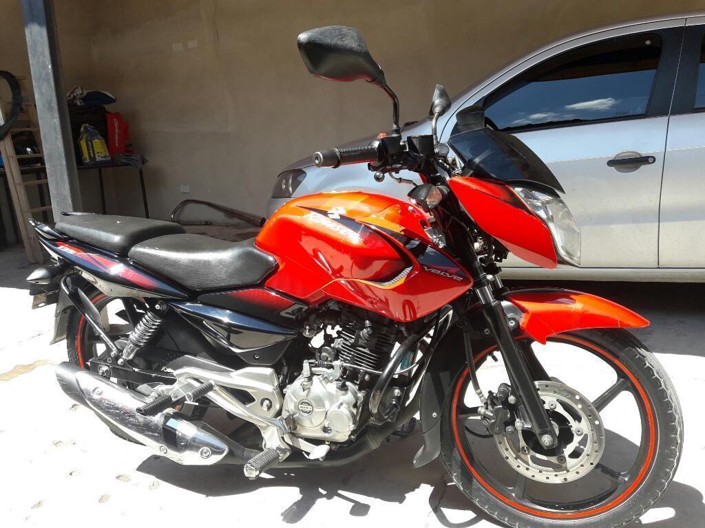 Vendo Rouser 135 Modelo 2013