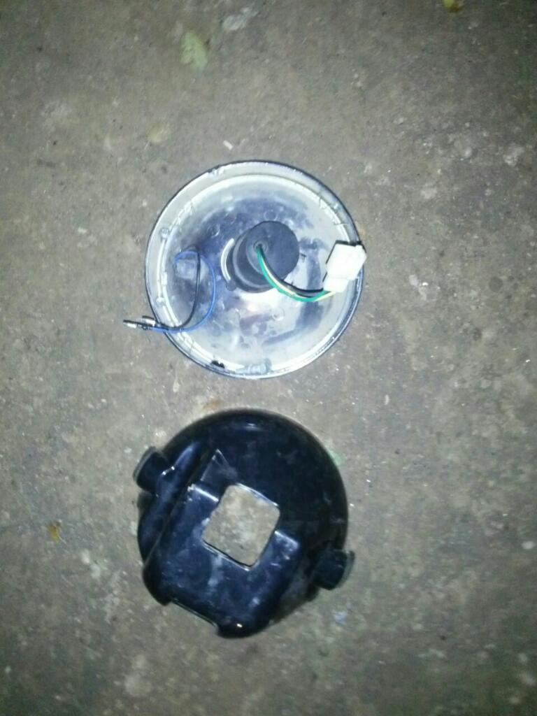 Vendo Agarre Y Optica Delantera de Yamah