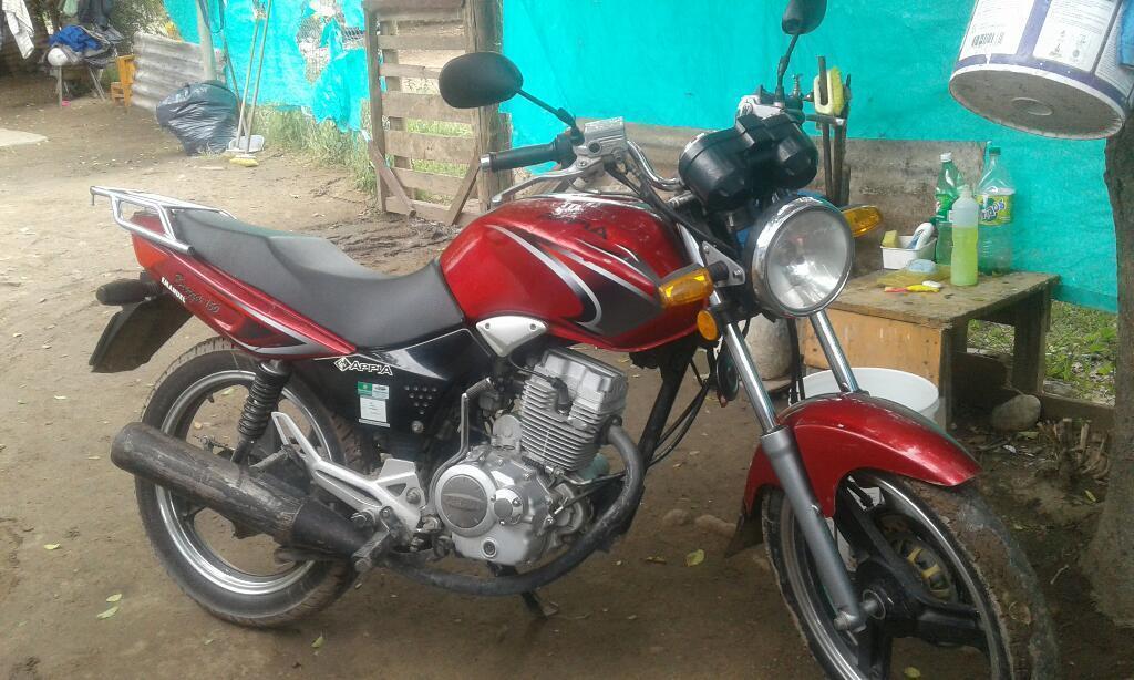 Vendo Moto a 7.500$ por Urgencia