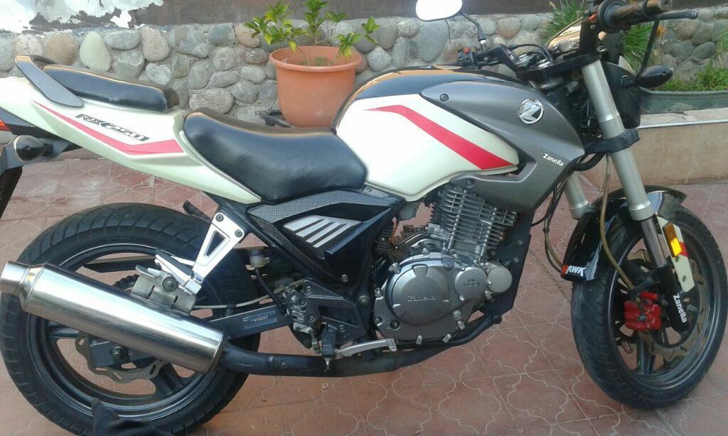 Vendo Moto