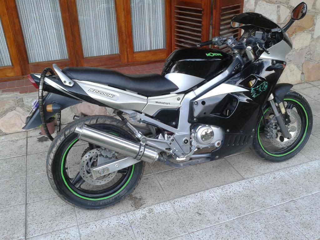 vendo no permuto mondial 2010 DR200K impecable.cc 250