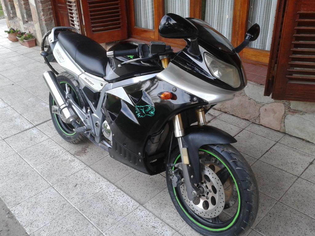 vendo no permuto mondial 2010 DR200K impecable.cc 250