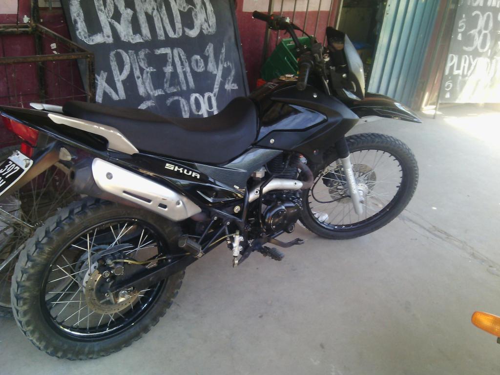 MOTOMEL SKUA 250 MOD 13 MUY LINDA