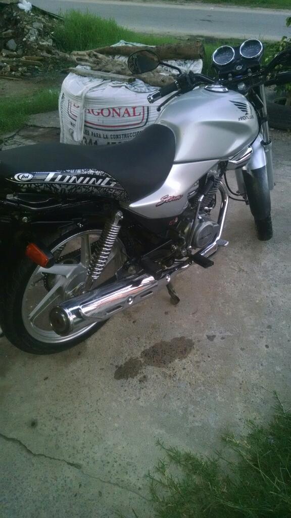 Vendo O Permuto Esta Honda Storm