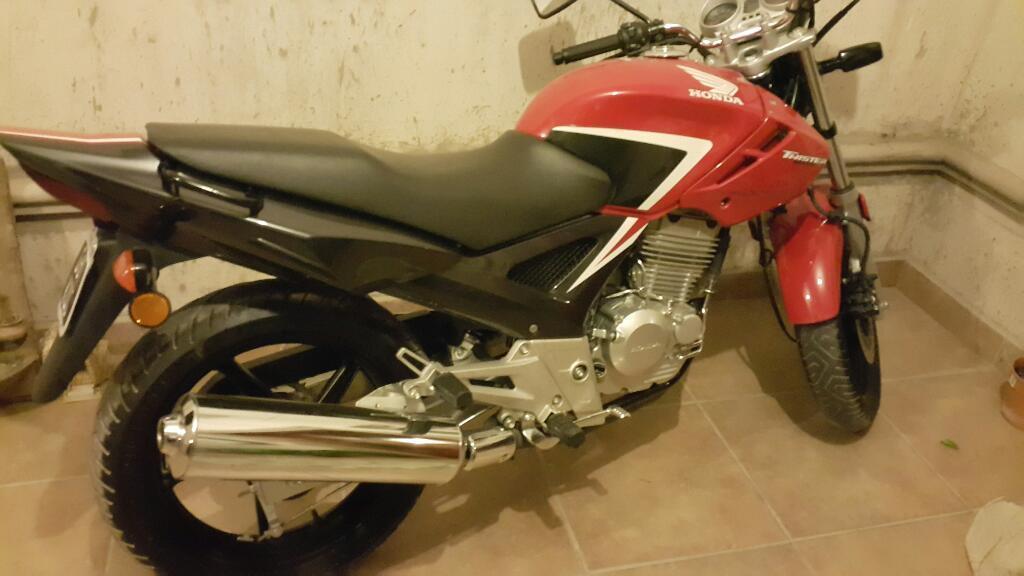 Honda Twister 250 Cc Impecable