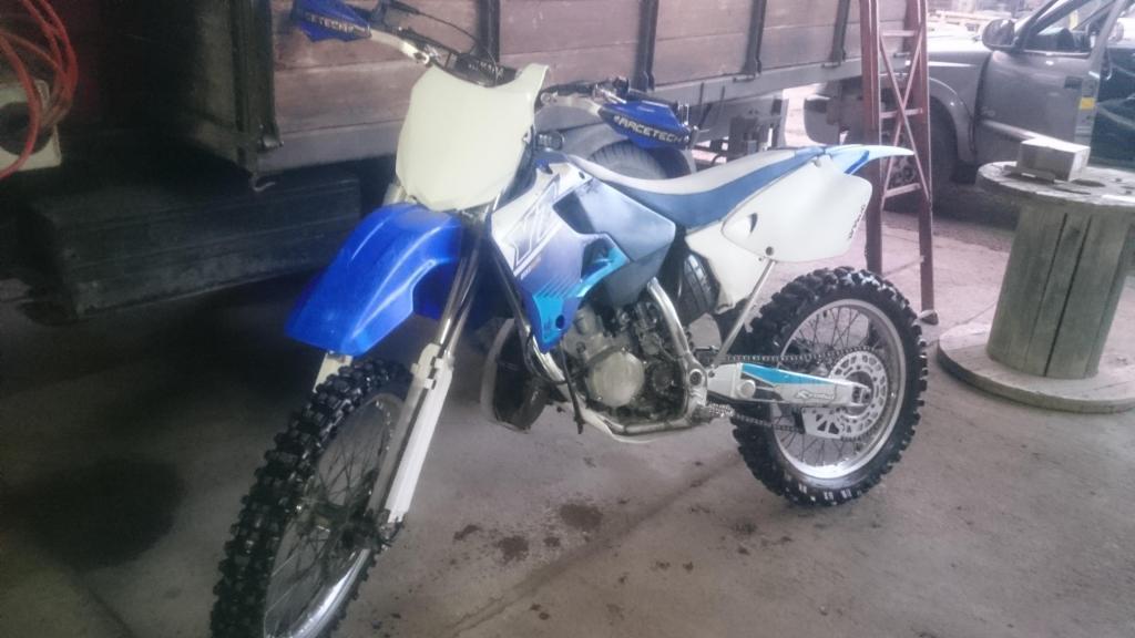 YAMAHA YZ 125 AÑO 99. MUY BUENA. LISTA PARA CUALQUIER EXIGENCIA