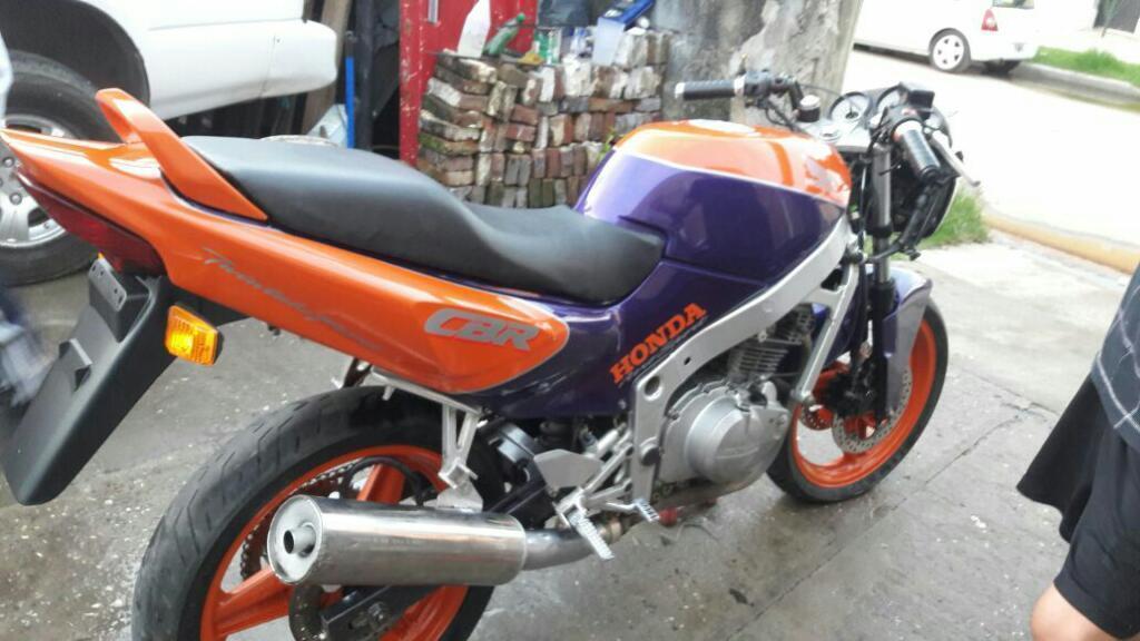 Vendo Honda Cbr 450 Sr Modelo 93