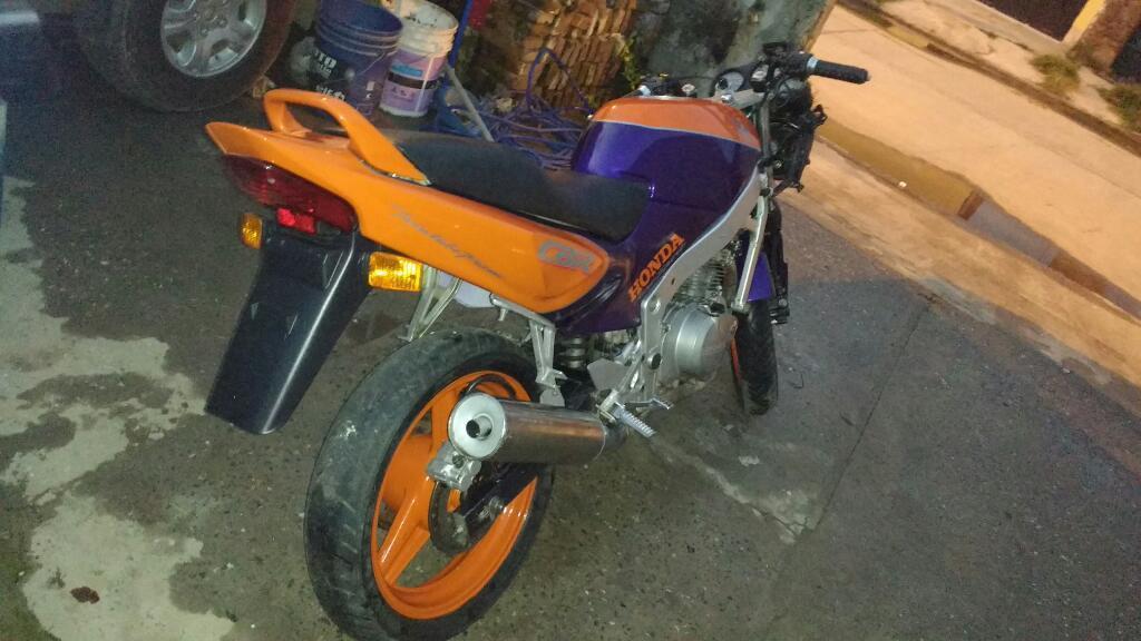 Vendo Honda Cbr 450 Sr Modelo 93