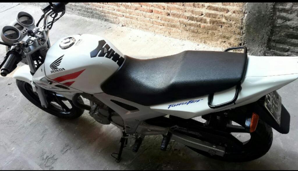 Vendo Honda Twister 250 Impecable