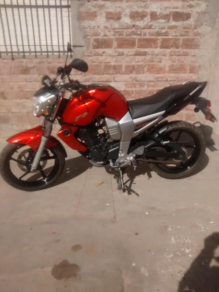 YAMAHA FZ 16 VENDO O PERMUTO 100 ORIGINAL MUY POCO USO