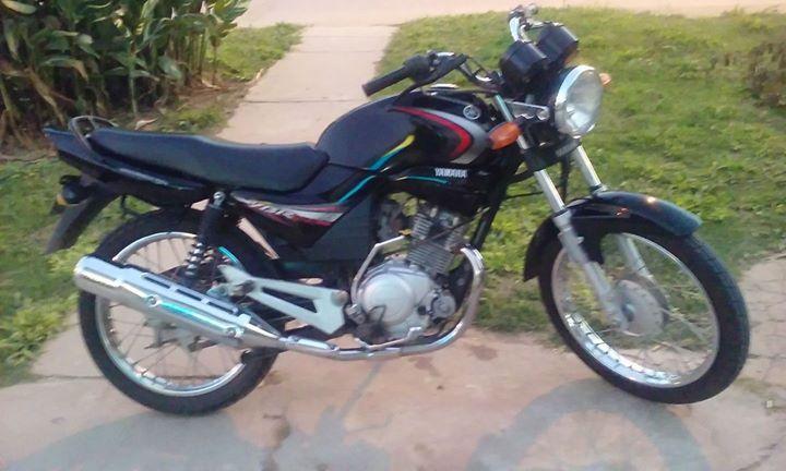 YAMAHA YBR 125