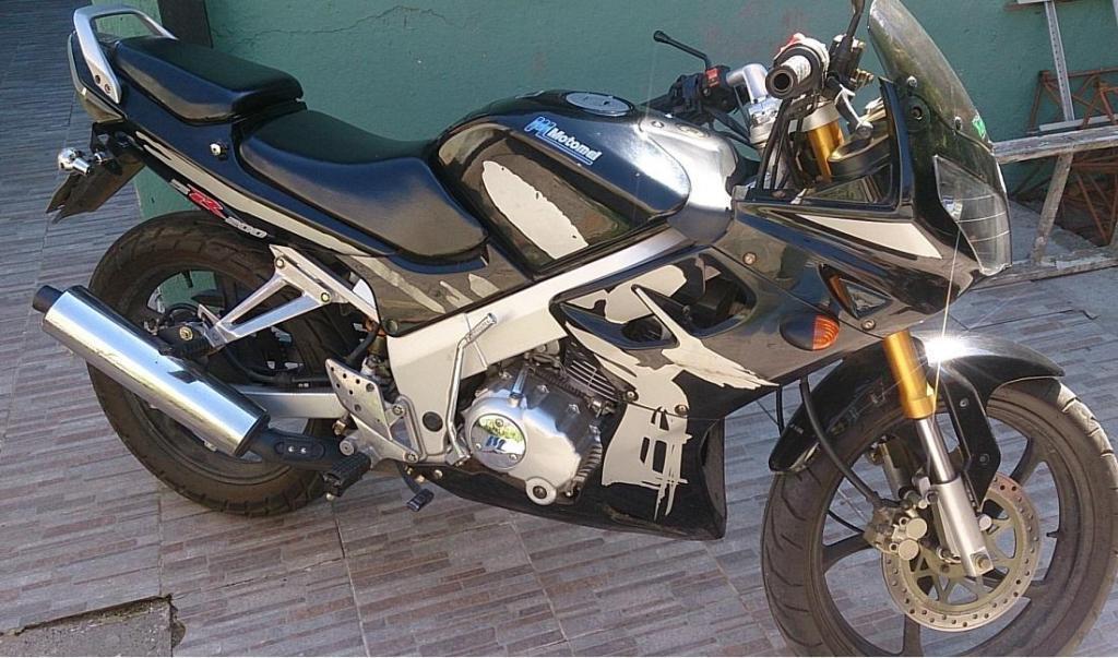Moto Motomel SR200 en Venta