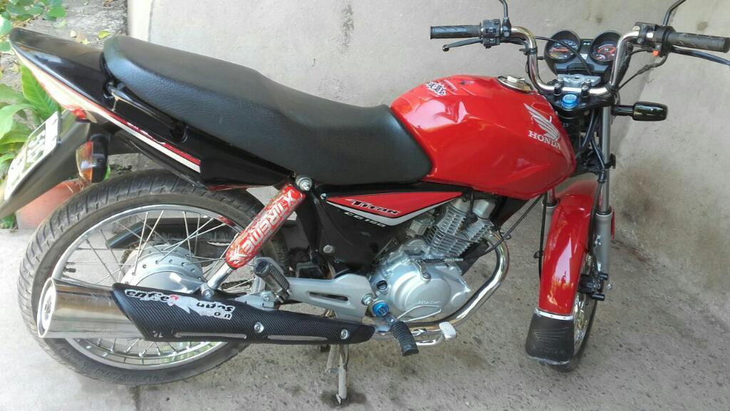 Vendo Moto Titan