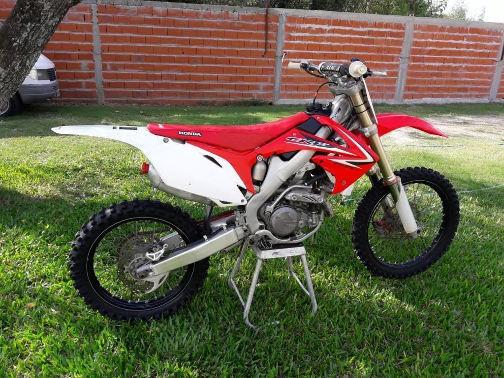 VENDO PERMUTO CRF450 AÑO 2010