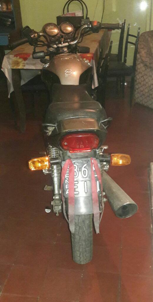 Vendo Moto Zanella Rx 150 Modelo 2009