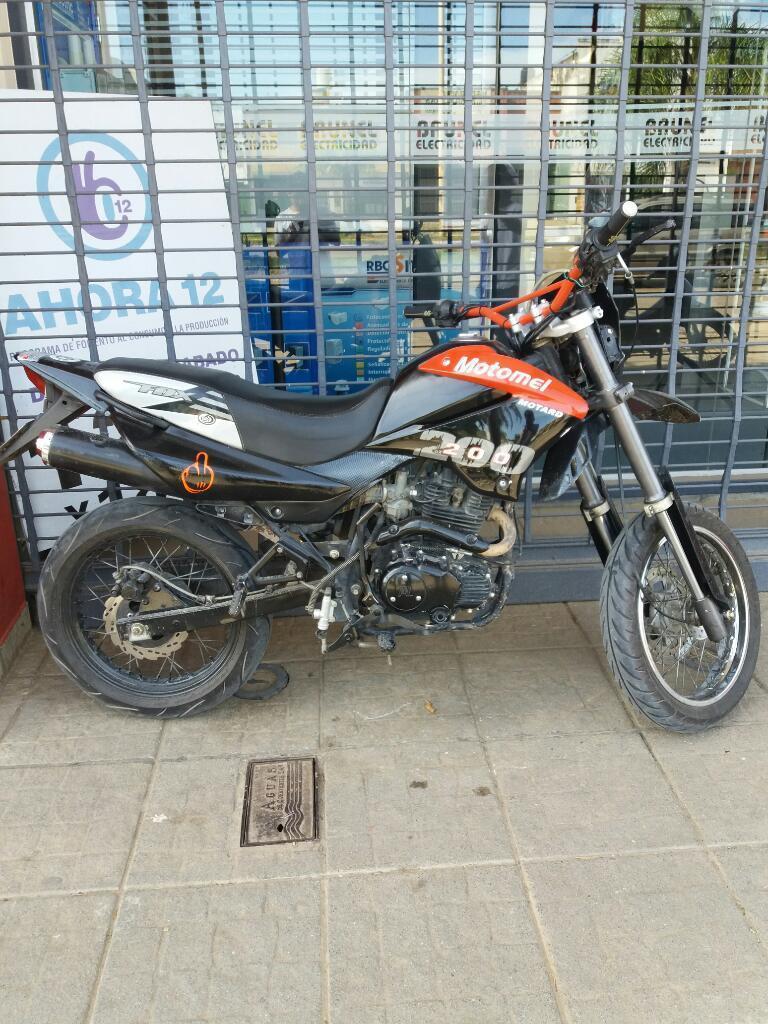 Motomel Motard 200