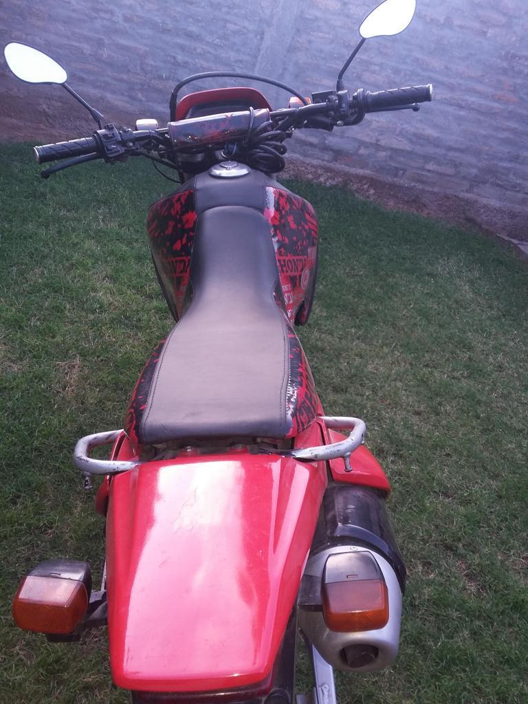Vendo Honda TORNADO