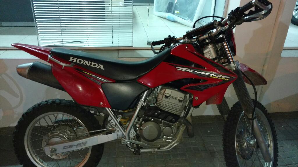 Vendo Solo Vendo de Contado Xr Tornado