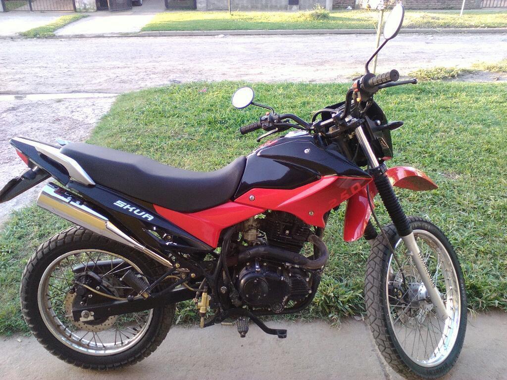 Moto Impecable Titular