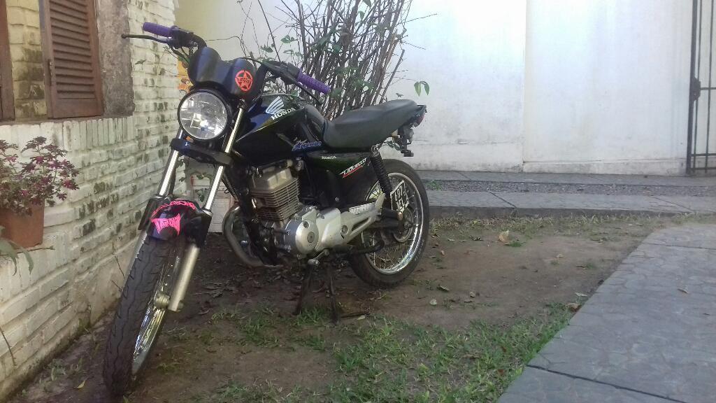 Vendo O Permuto Cg Titan 150