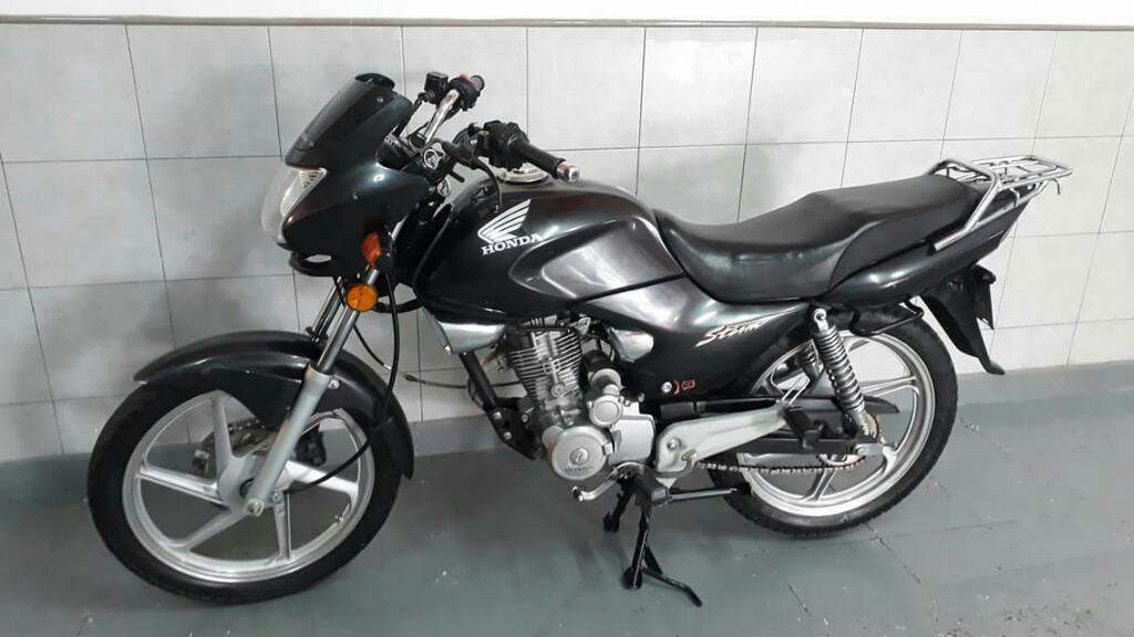 Hermosa Honda Storm 125cc