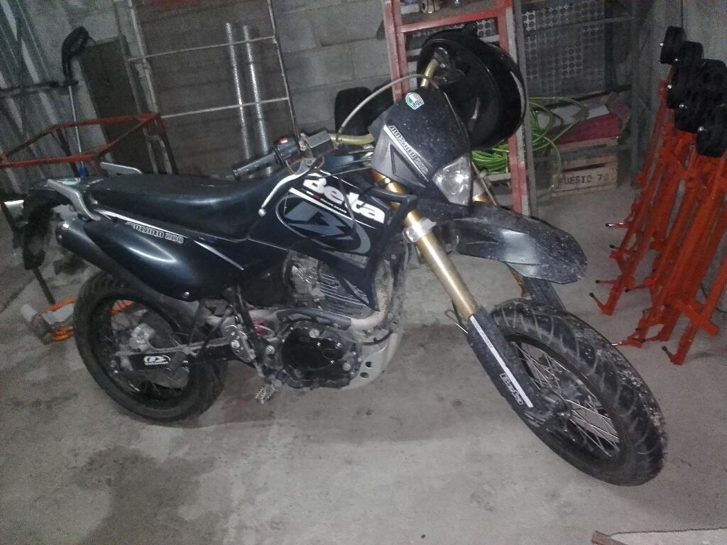 Beta Motard 200 Cc