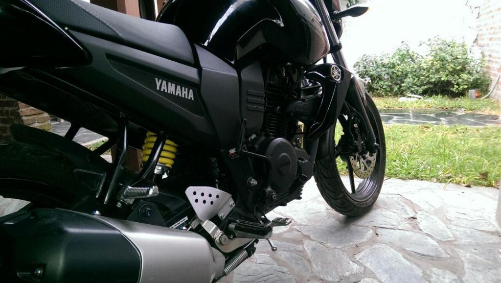 YAMAHA FZ 16 2014