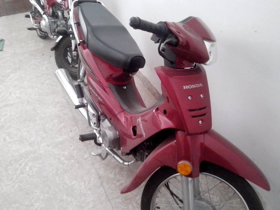 Vendo Honda Wave 2012 con 3.750 Km