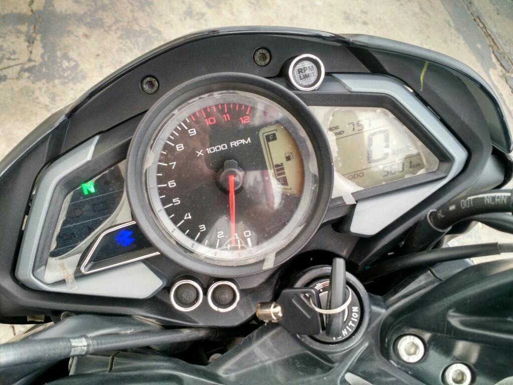 Vendo Moto Bajaj Rouser Ns 200