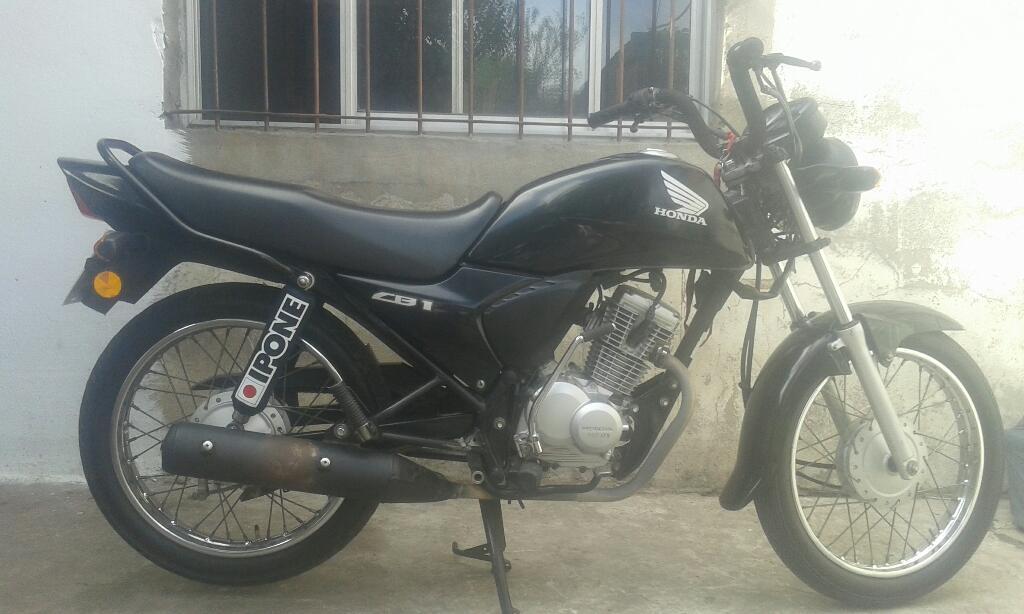 Honda Cb1