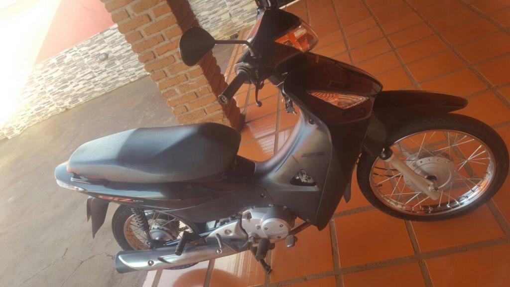 VENDO HONDA BIZ 125 MOD. 2015 IMPECABLE!!!