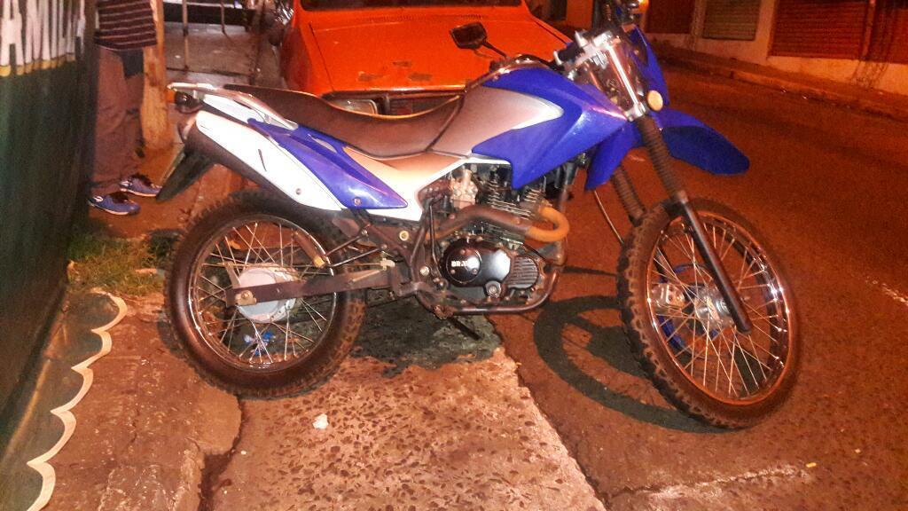 Vendo Moto Cros Brava 200