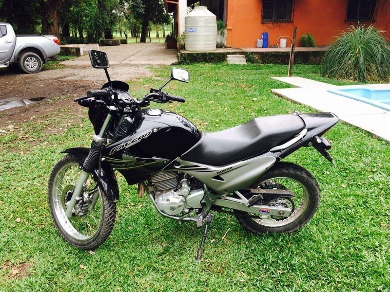 OPORTUNIDAD HONDA FALCON 400 . !!!