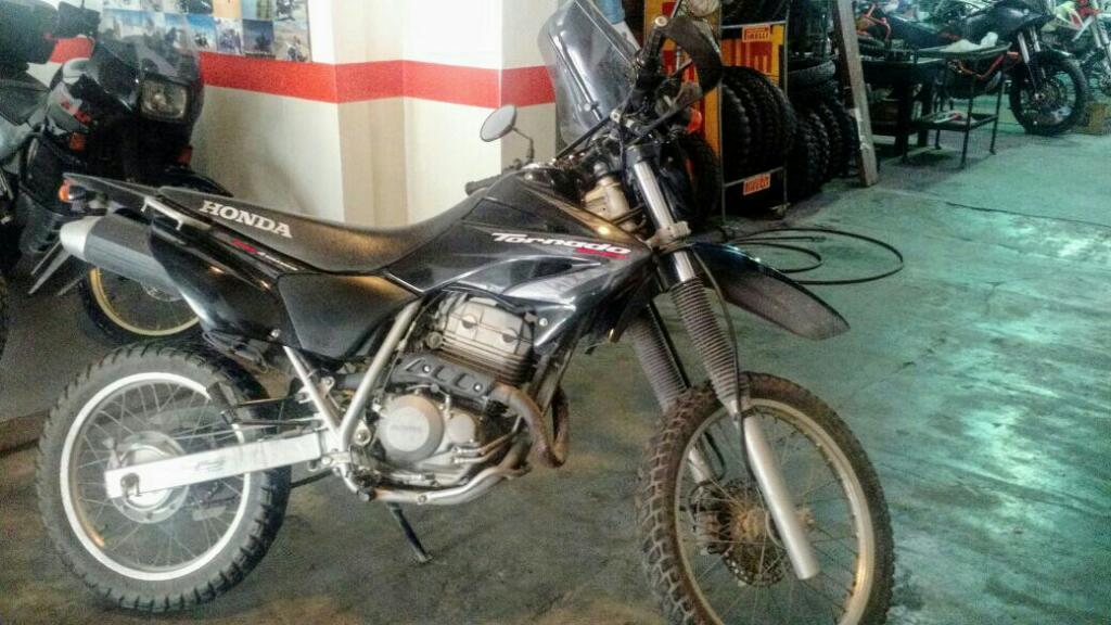Vendo Honda Tornado 250