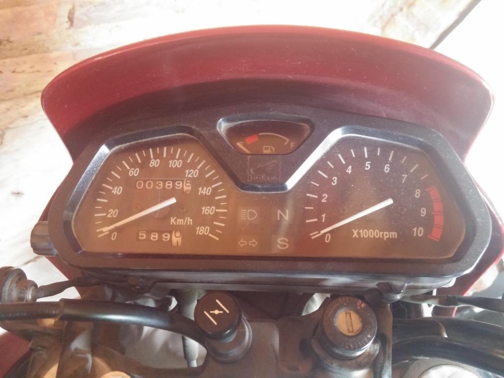 Honda Nx 400 Falcon Impecable, solo 390 km recorridos