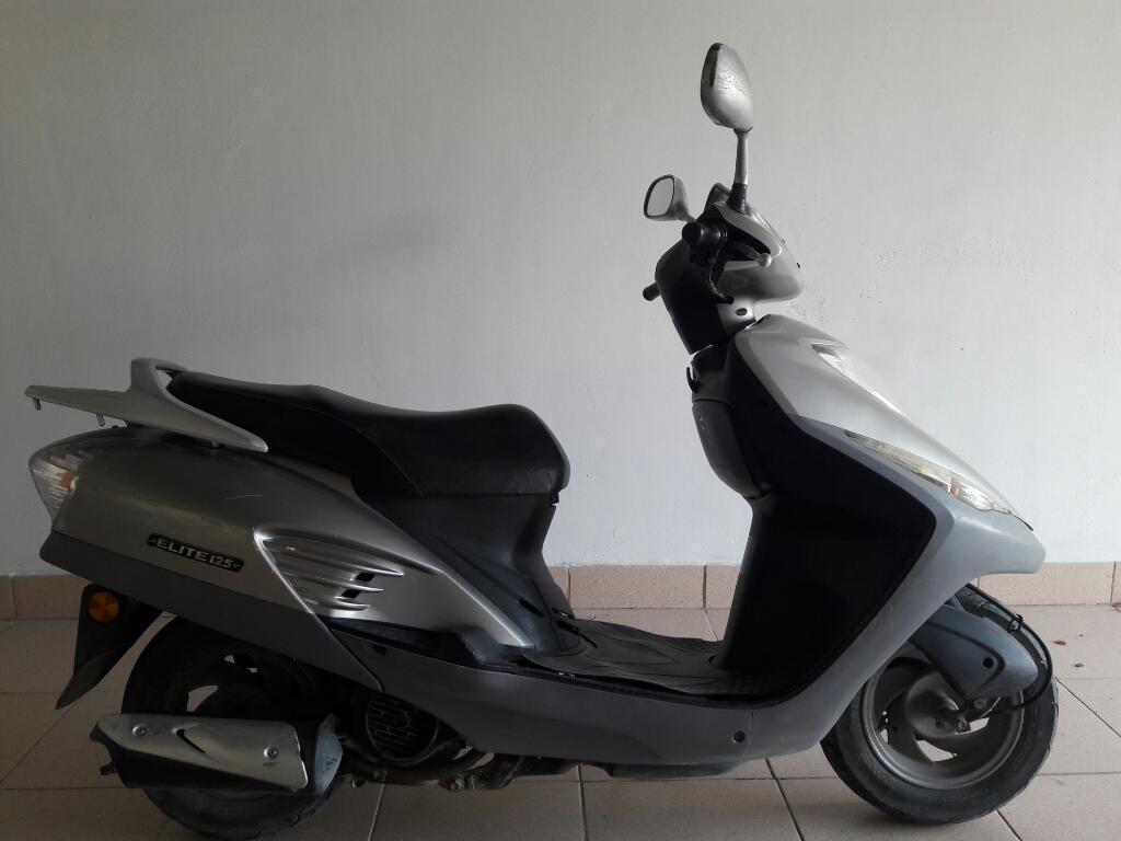 Vendo Scooter Honda Elite 125