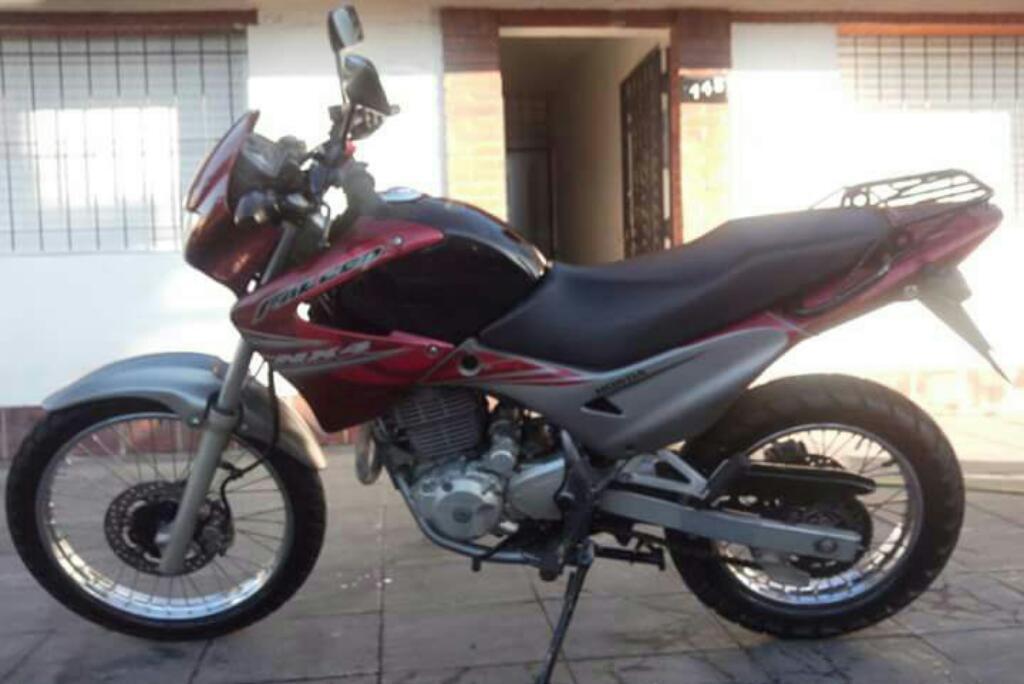 Honda Falcon Nx 400/ 2008. Titular