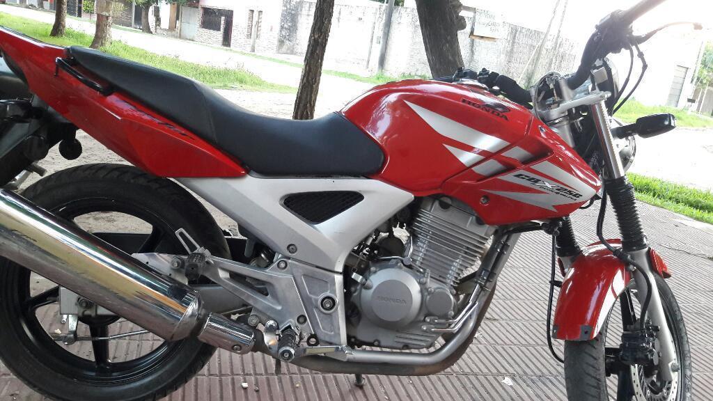 Honda Twister 250 Modelo 2013 Completa