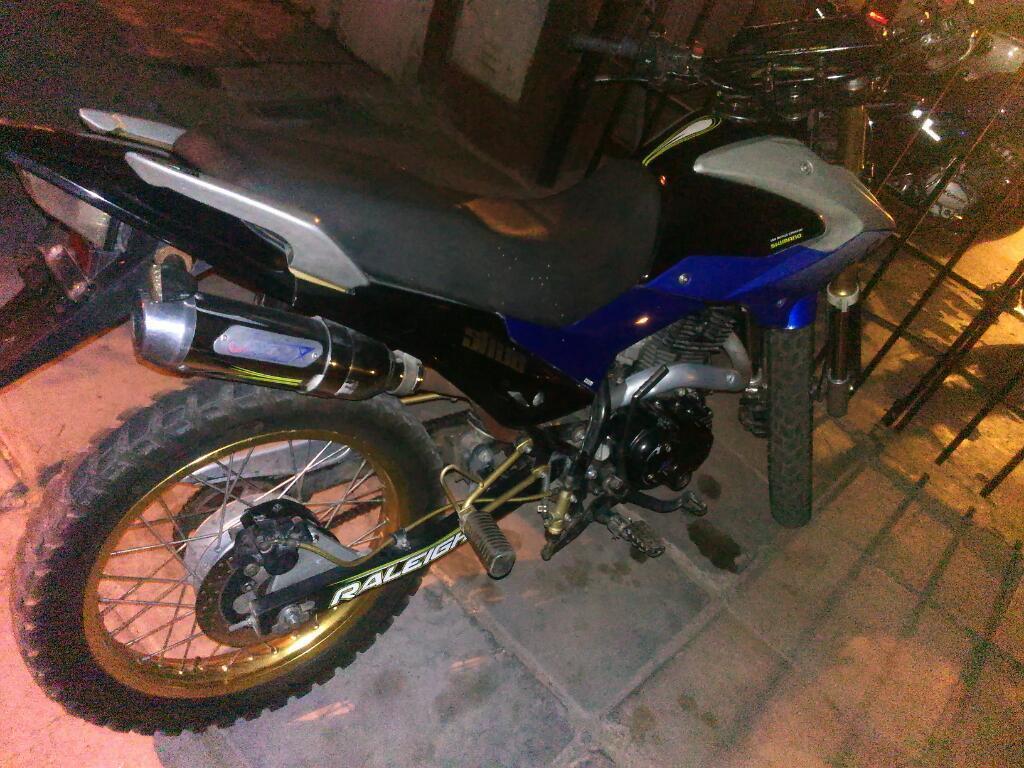 Vendo Motomel Skua 250 2013