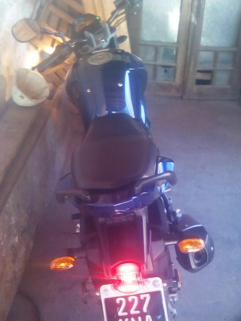 Vendo Moto Yamaha Fz 16