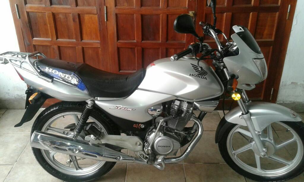 $18 Honda Storn Linda