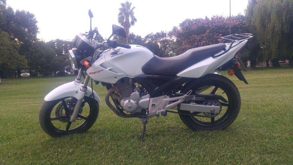 Moto Impecable Cbx 250