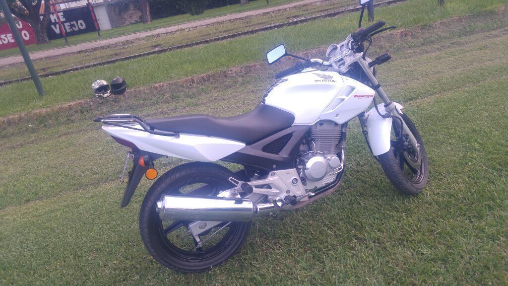 Moto Impecable Cbx 250