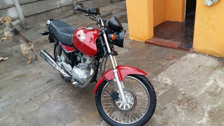 vendo honda cg 150 2015