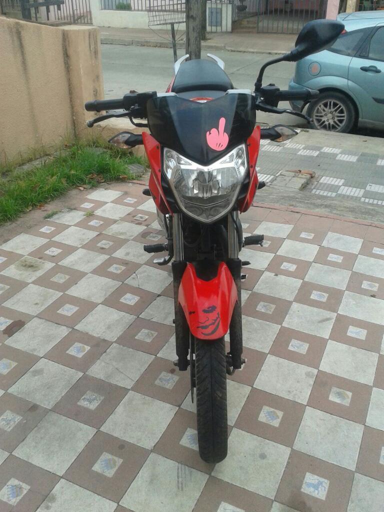 Vendo Moto Rouser O Permuto