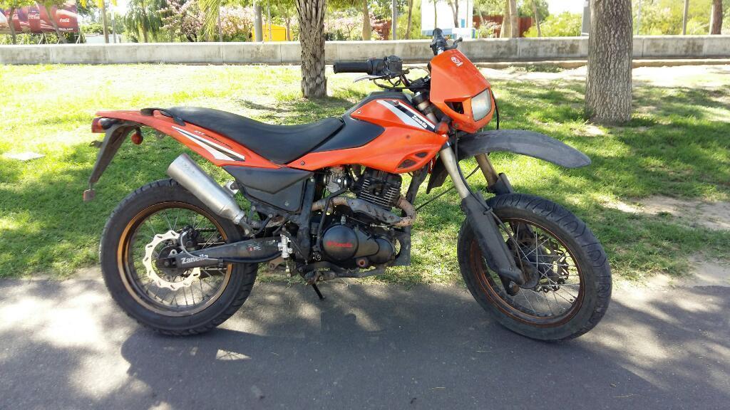 Zanella Ztt 200 Supermotard Excelente!!!